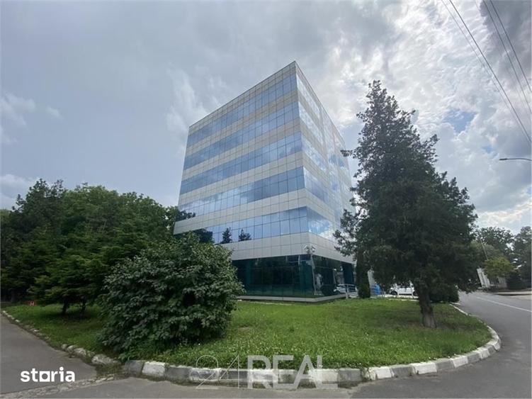 Spațiu comercial, de 322 mp, în Vitan