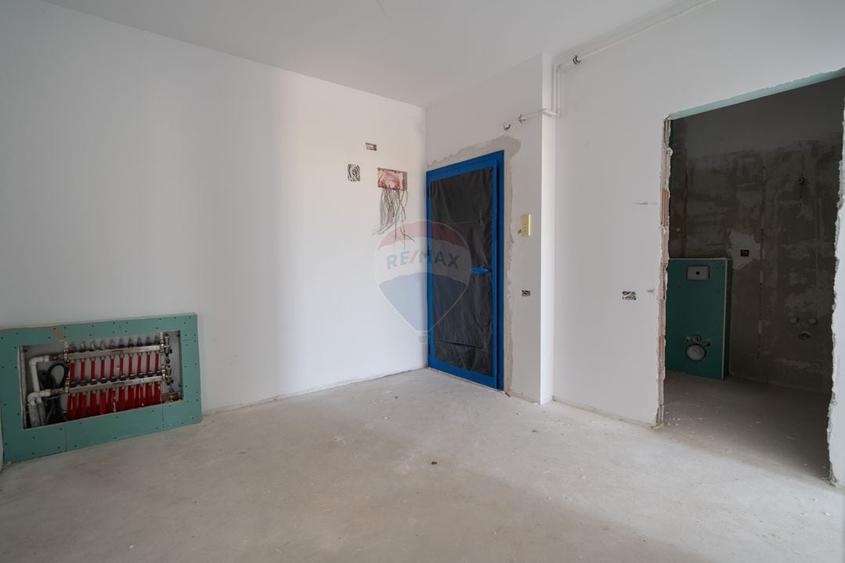 Apartament cu 2 camere decomandat în Theodor Pallady