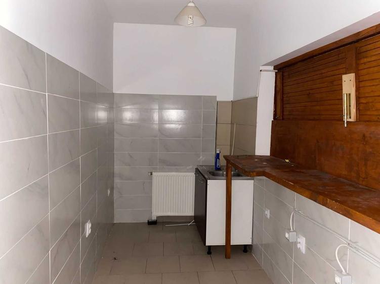 Casa cu mansarda / teren 1975 mp / terasa 224 mp / liniste, aproape de Ploiesti si Bucuresti - 4