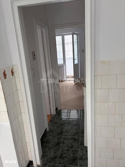 Vindem apartament 2 camere ultracentral