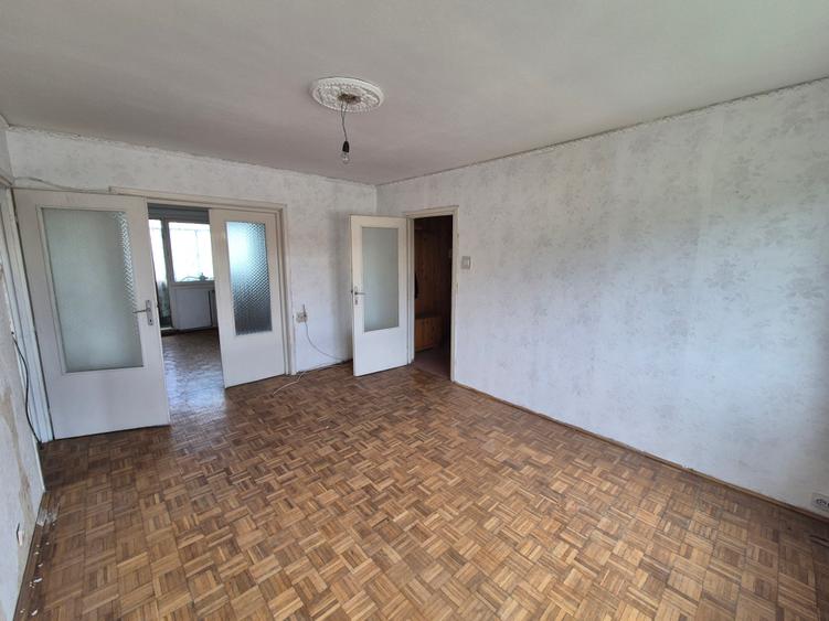 Apartament 3 camere Micro 1 - 8