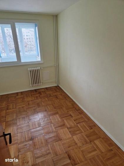 Apartament cu 4 camere în Titan
