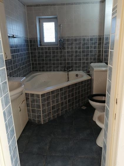 Apartament cu 3 camere decomandat în Fălticeni