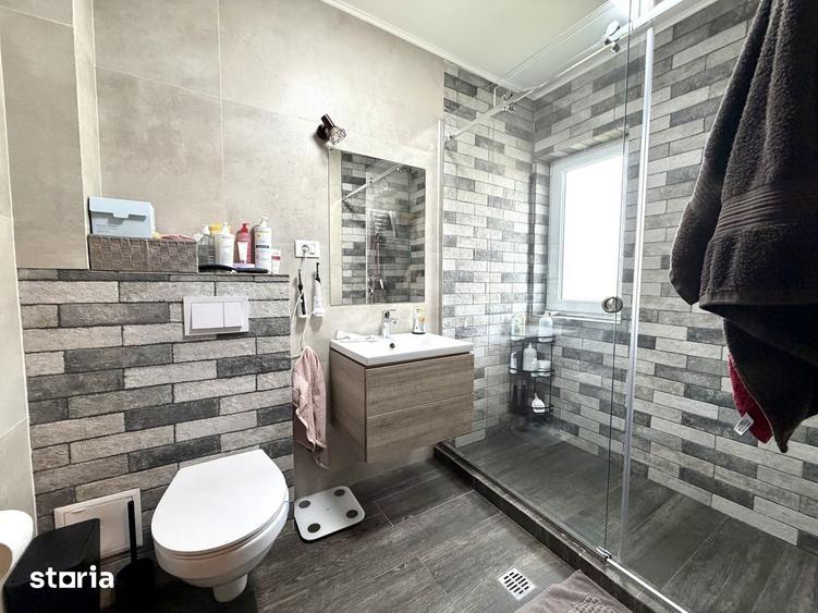 Duplex despartit prin garaj, 5 camere, 137 mp utili - Dumbravita - 8