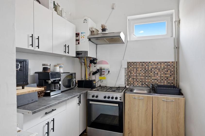 Casă individuală cu 2 camere cu Teren 326 Mp în Central