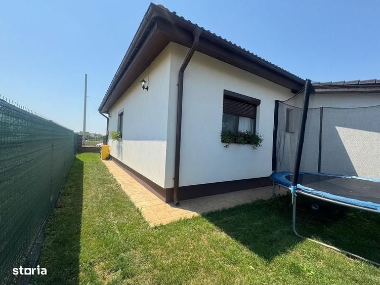 Casa Individuala Mobilata & Utilata | Toate Utilitatile Mosnita Noua | - 1