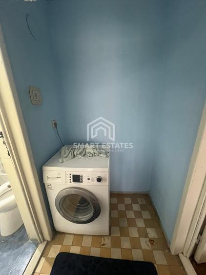 Apartament cu 3 camere semidecomandat, mobilat în Oltenița