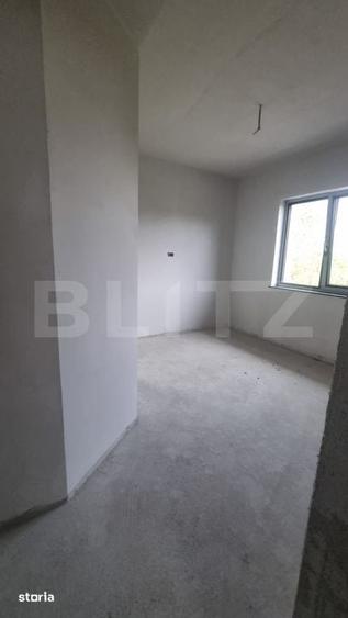 Casă cu 4 camere cu Teren 250 Mp în Rediu