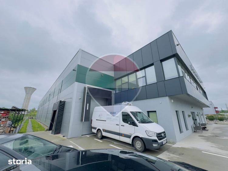 Spațiu comercial, de 2,000 mp, în Vest