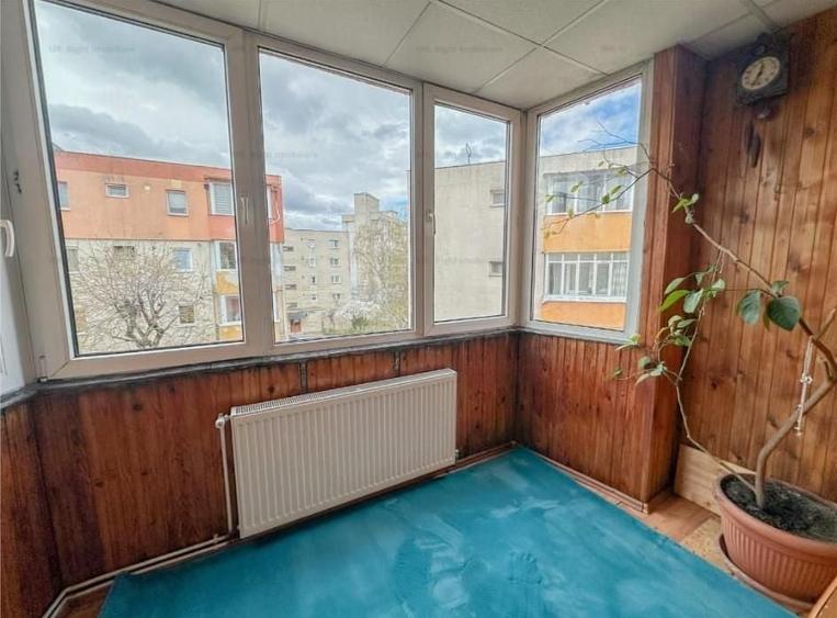 Apartament cu 2 camere decomandat în Centrul Civic