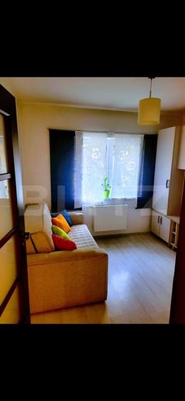 Apartament cu 4 camere decomandat, mobilat în Nord-Est
