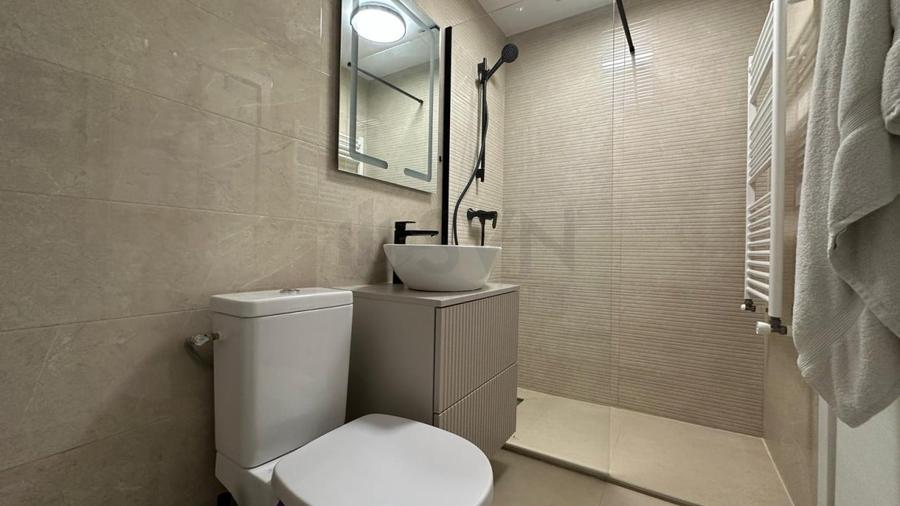 Casă individuală cu 5 camere cu Canalizare în Pipera