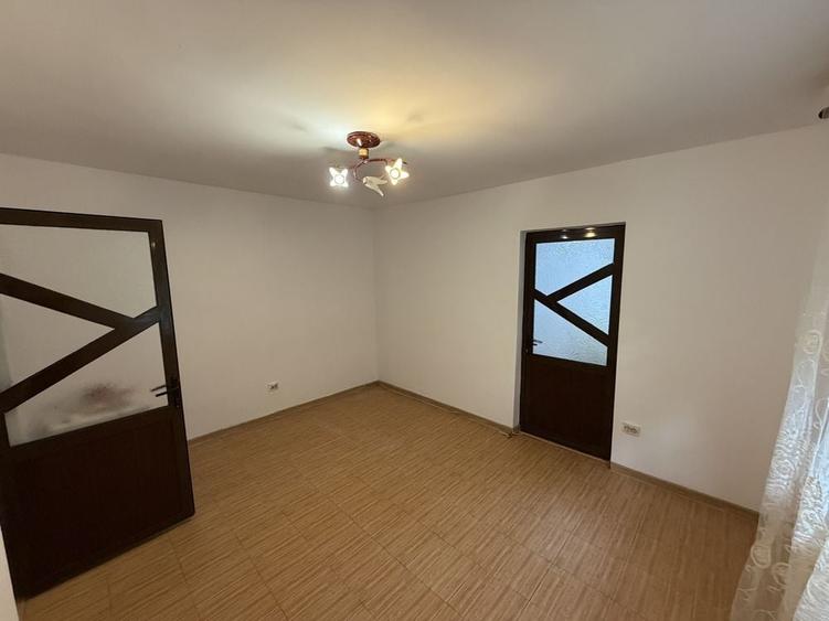 Vand apartament 2 cametr - 2