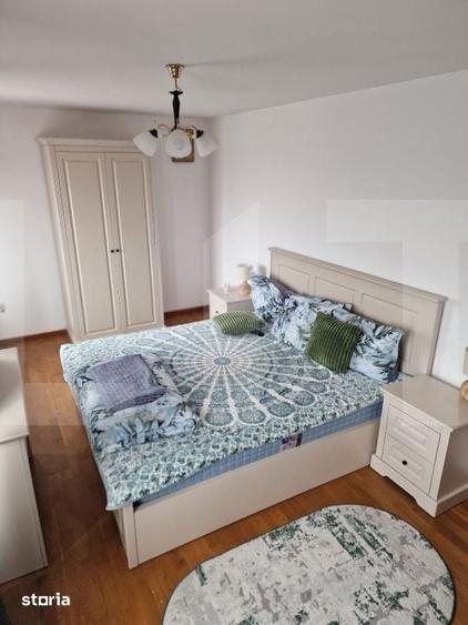 Casă cu 8 camere cu Teren 2252 Mp în Coșula