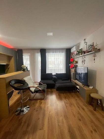 Apartament cu 2 camere semidecomandat, mobilat în Giurgiului