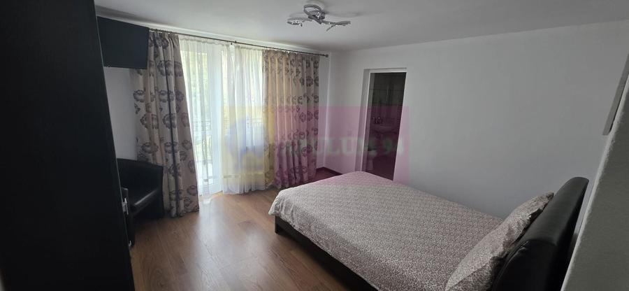 Vila de vânzare cu 8 camere și garaj in Busteni - 25