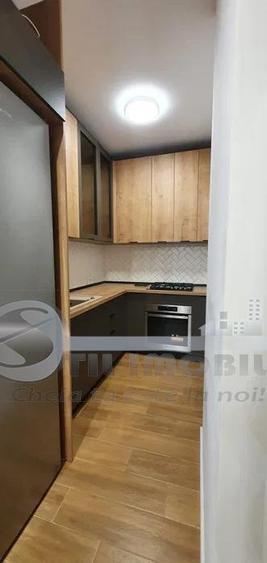 Apartament cu 2 camere semidecomandat, mobilat în Oancea