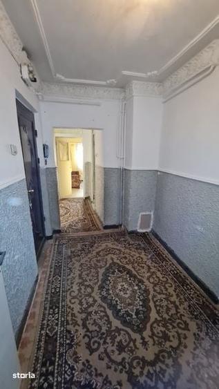 Apartament cu 4 camere în Central