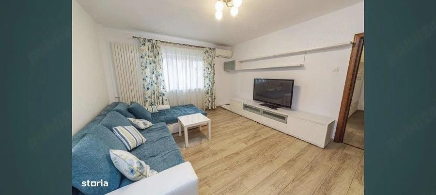 Apartament cu 3 camere decomandat în 13 Septembrie