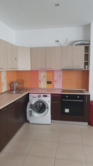Apartament cu 2 camere decomandat în Vitan