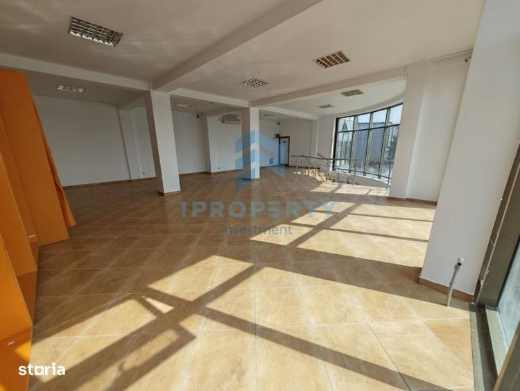 Spațiu comercial, de 125 mp, în Modelu
