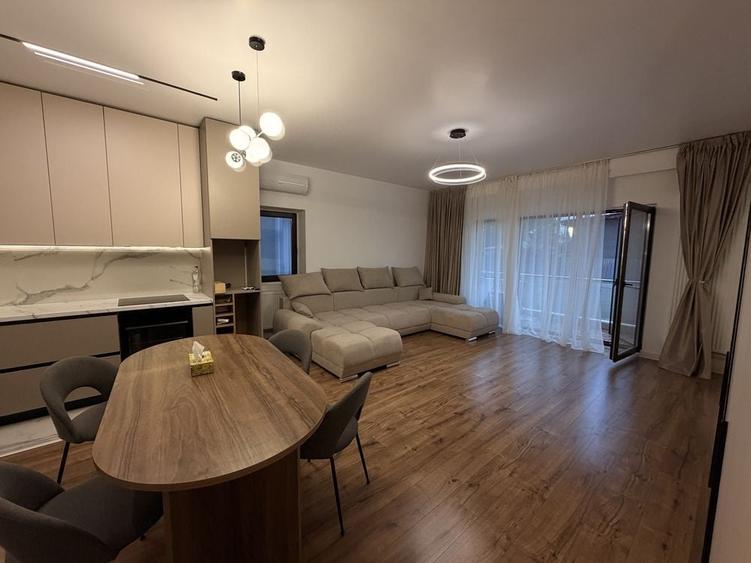 Apartament cu 2 camere în Jiului