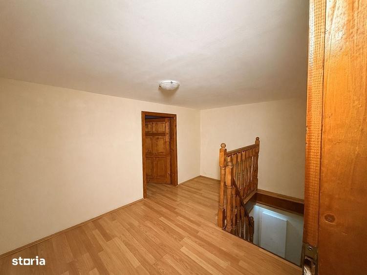 Apartament cu 4 camere în Central