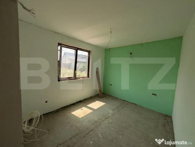 Casă cu 5 camere cu Teren 141 Mp în Central