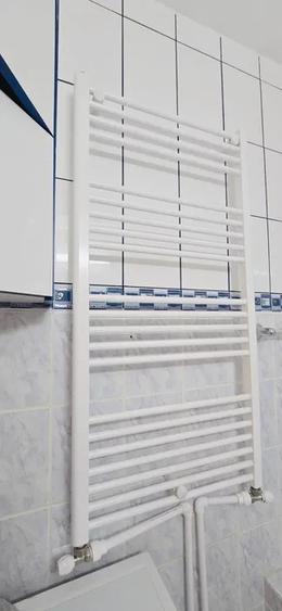 Garsonieră decomandată, mobilată în Gara