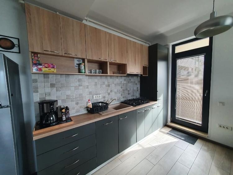 Inchiriez apartament 2 camere Mamaia - 3