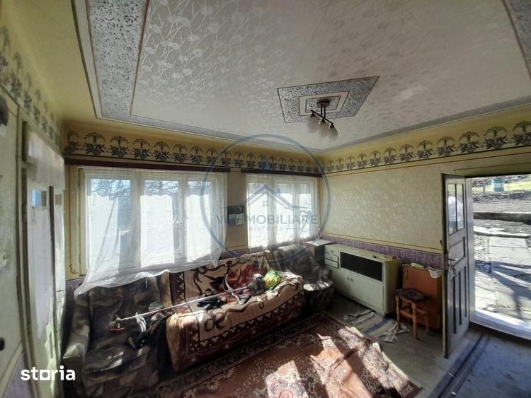 Casă cu 5 camere cu Teren 2400 Mp în Budacu de Jos