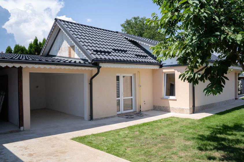 Casă cu 3 camere în Central