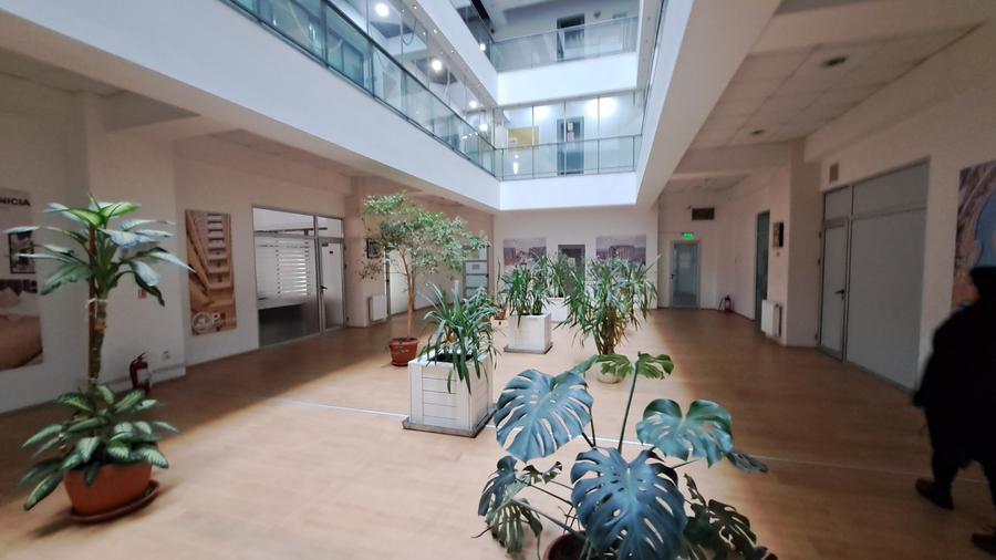 Apartament cu 2 camere semidecomandat în Unirii