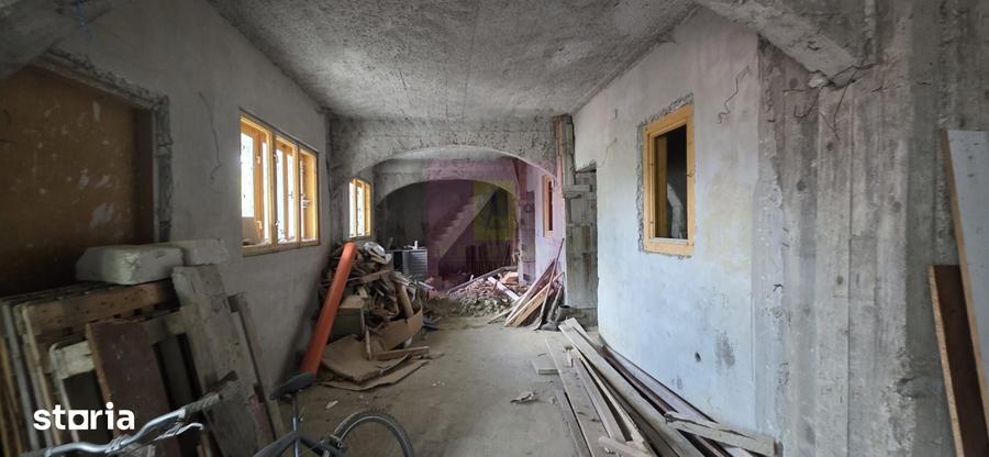 Casă cu 3 camere cu Teren 187 Mp în Zamora