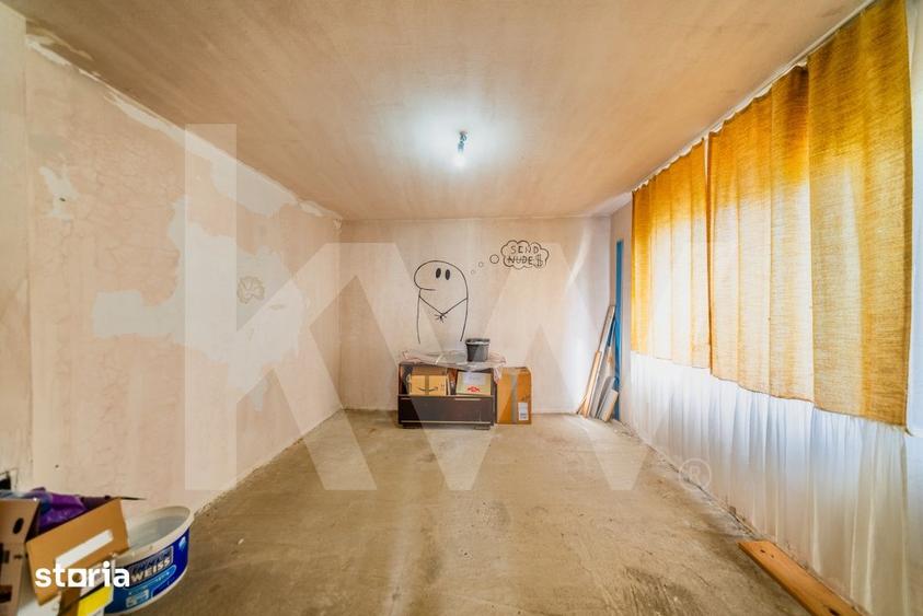 Casă cu 5 camere cu Teren 1200 Mp în Zăbrani