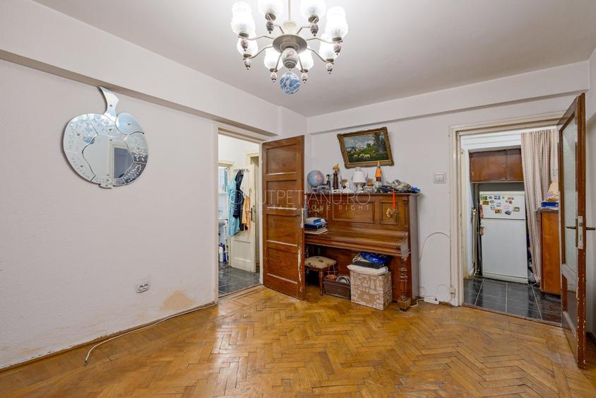 Apartament cu 4 camere circular în Basarabia
