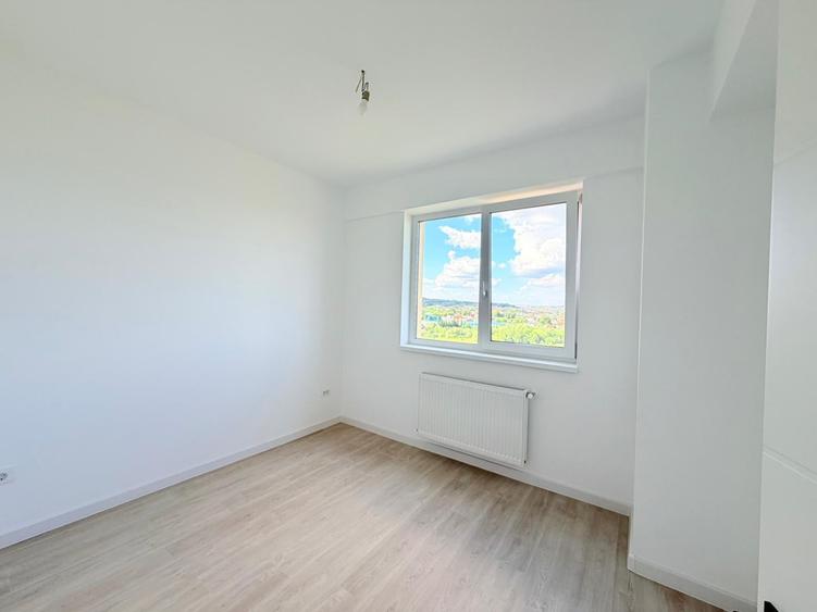 Apartament cu 3 camere în Cug