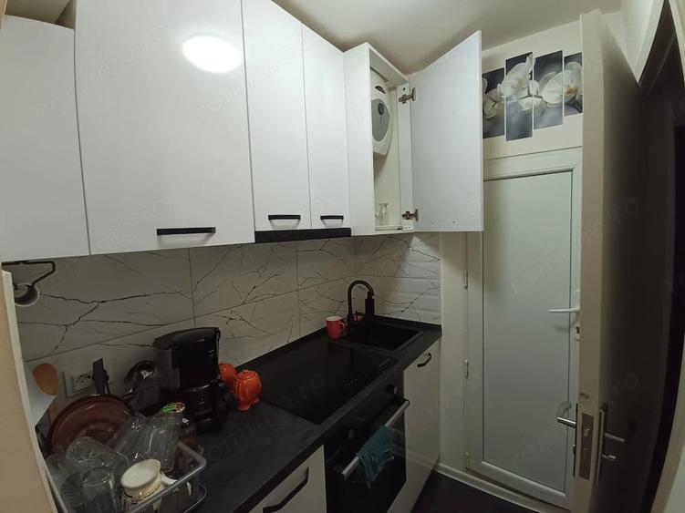 Apartament cu 2 camere semidecomandat în Rahova