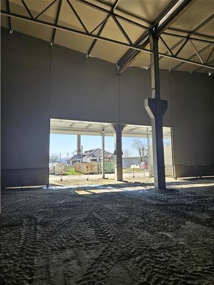 Spațiu industrial, de 4,500 mp, în Cristești