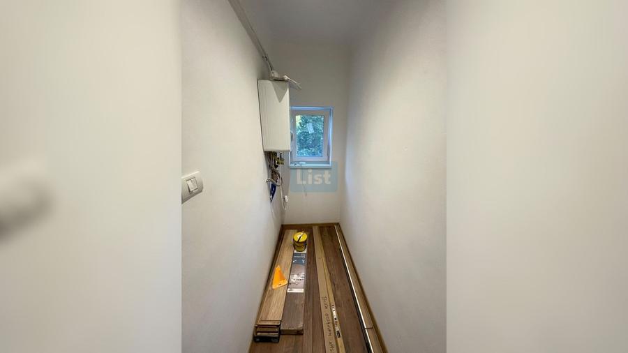 Apartament cu 3 camere decomandat în Semicentral