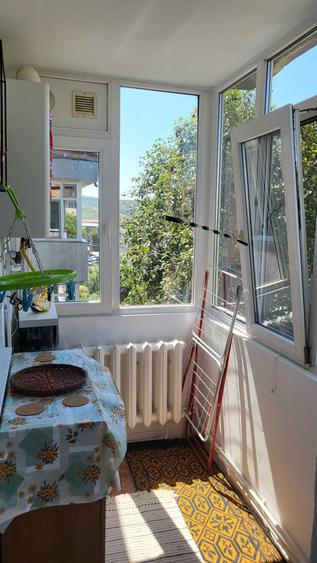 Apartament cu 2 camere decomandat în Canta