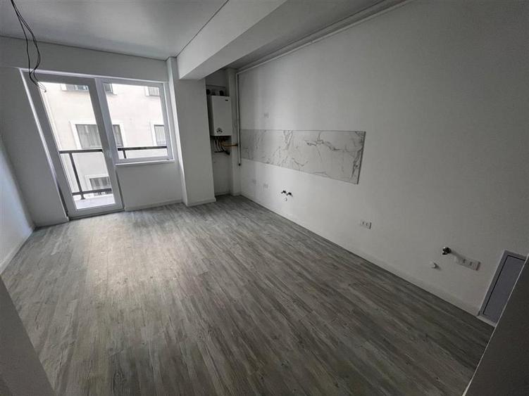 Apartament cu 2 camere decomandat în Vișan
