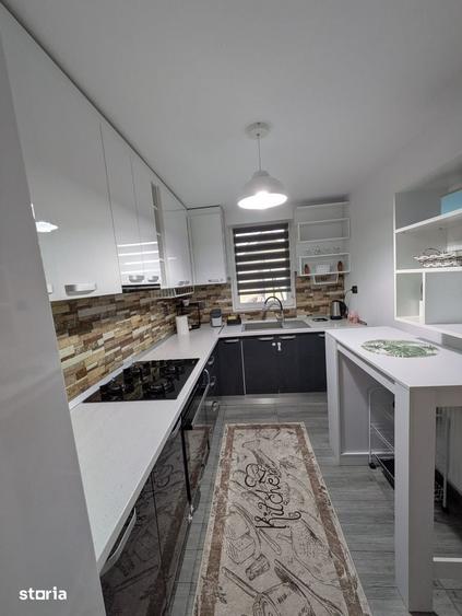 Casă cu 3 camere cu Teren 500 Mp în Poroschia