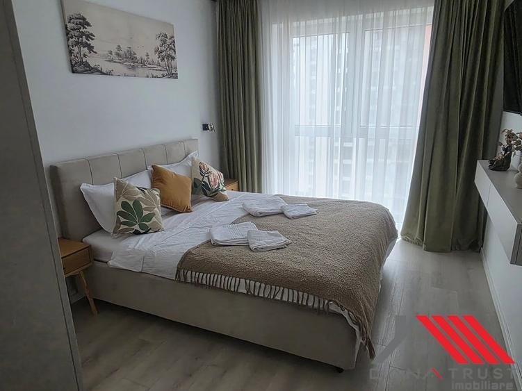 Apartament cu 2 camere semidecomandat în Lipovei