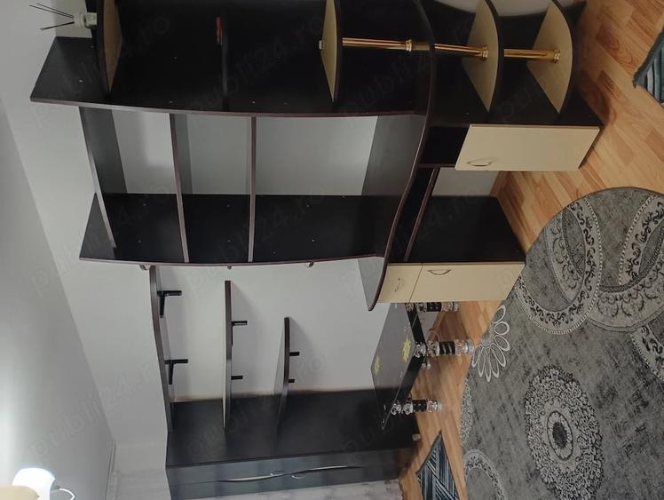 Apartament cu 2 camere decomandat în Broșteni
