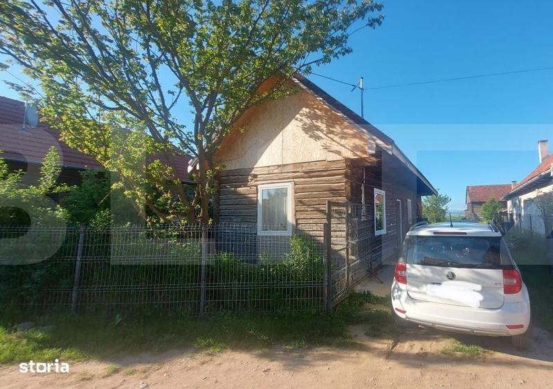 Casă cu 2 camere cu Teren 550 Mp în Joseni