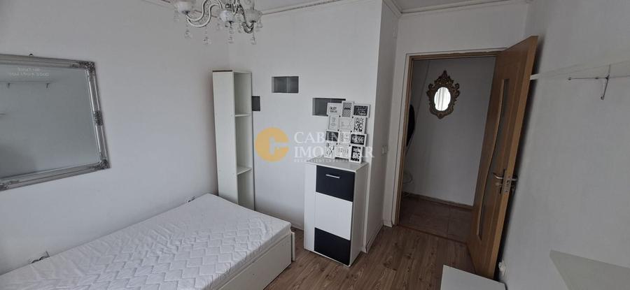 Apartament cu 3 camere decomandat, mobilat în Bd. Independenței