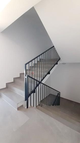 Apartament elegant mobilat nou – Prima închiriere - 12