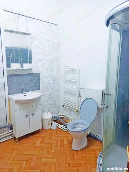 Casă cu 6 camere în Brâncoveanu