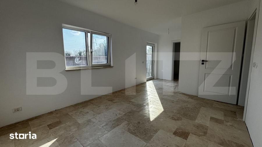 Casă cu 5 camere cu Teren 529 Mp în Malu Mare